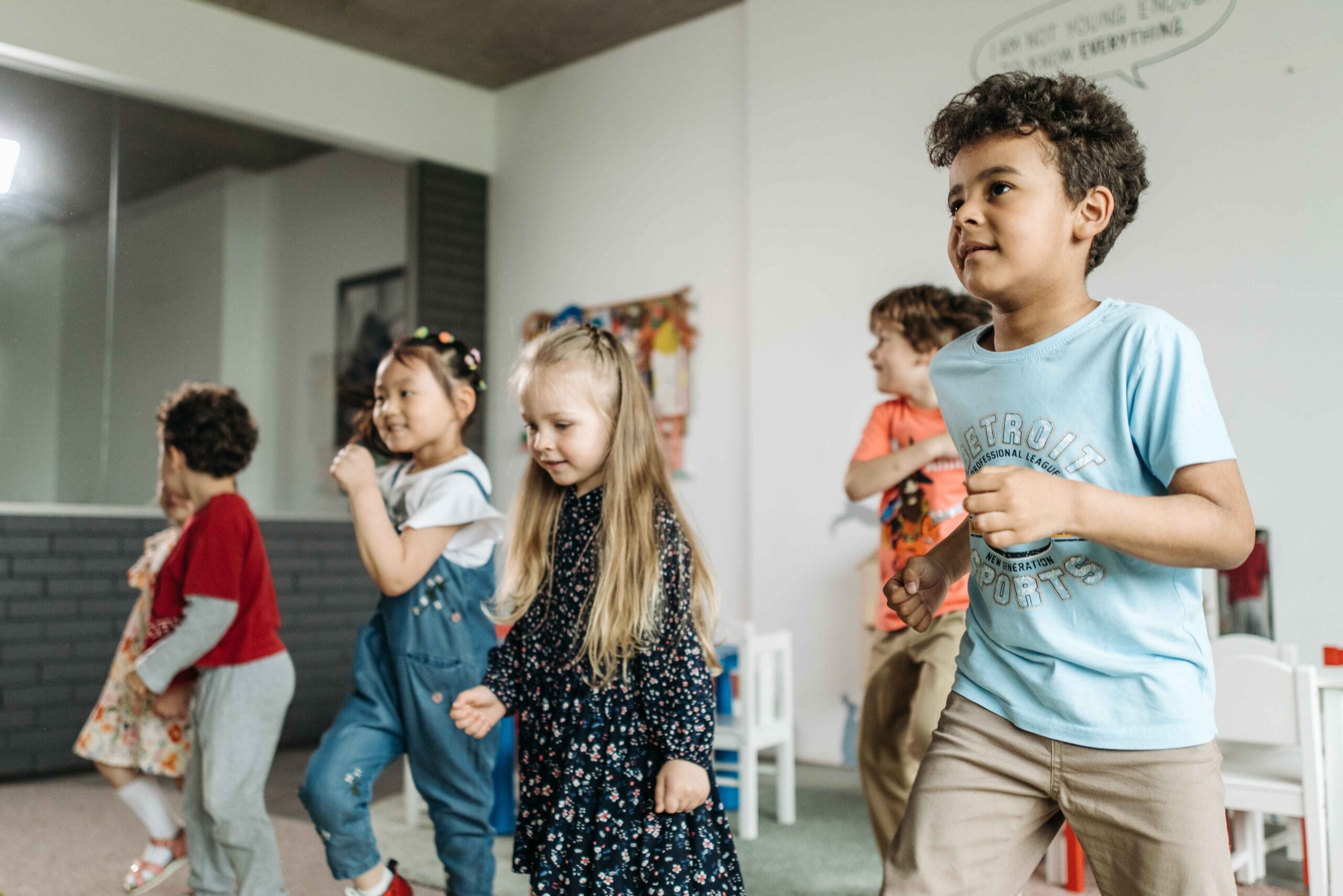 Little kids dancing