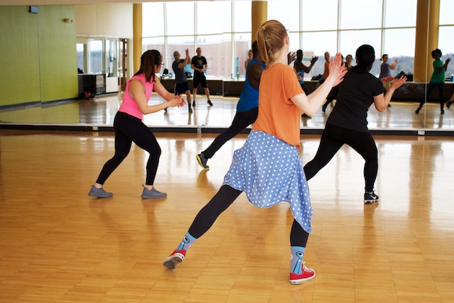 Kids dancing in dance studio